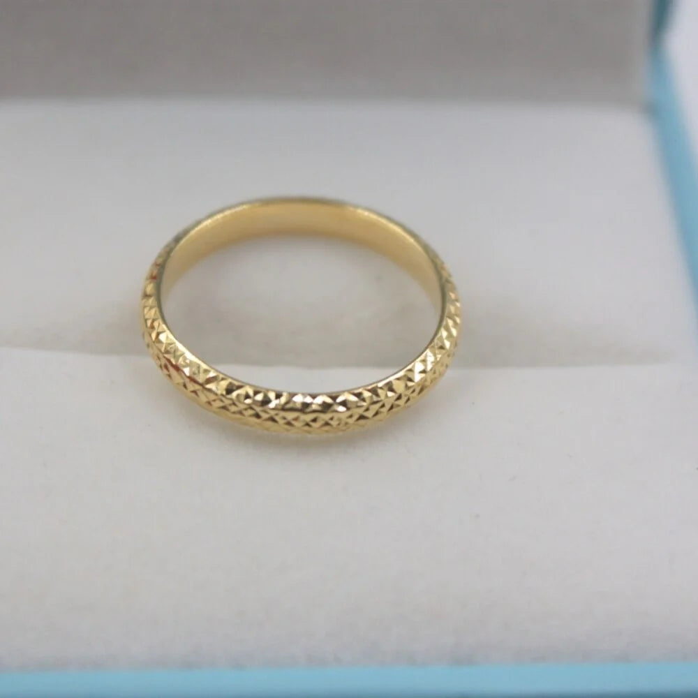 18K Yellow Gold Women's Luck Full Star Band Ring, 2.5mm Width, Sizes US 5-9