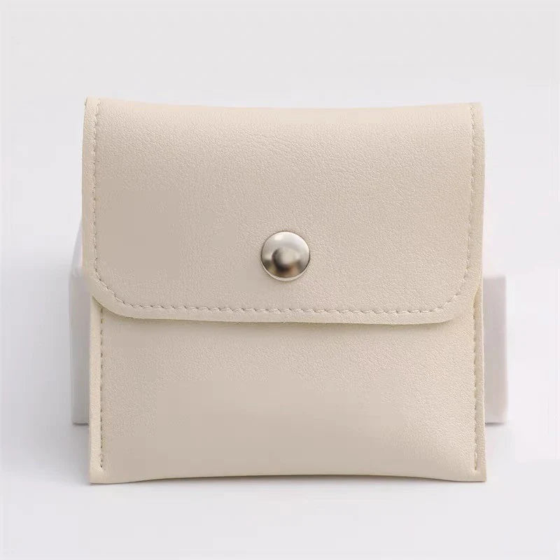 Vintage Gold Black Onyx / White Crystal Ring