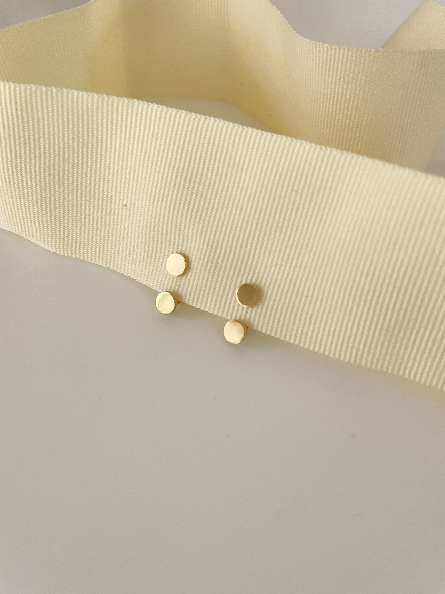 Ida Floating Dot 1/2 MOON EAR Jacket/Moon Ear Jacket/Earring Jacket/Minimalist Earrings/Geometric Jewelry/Stud Earrings/Half Moon Earrings